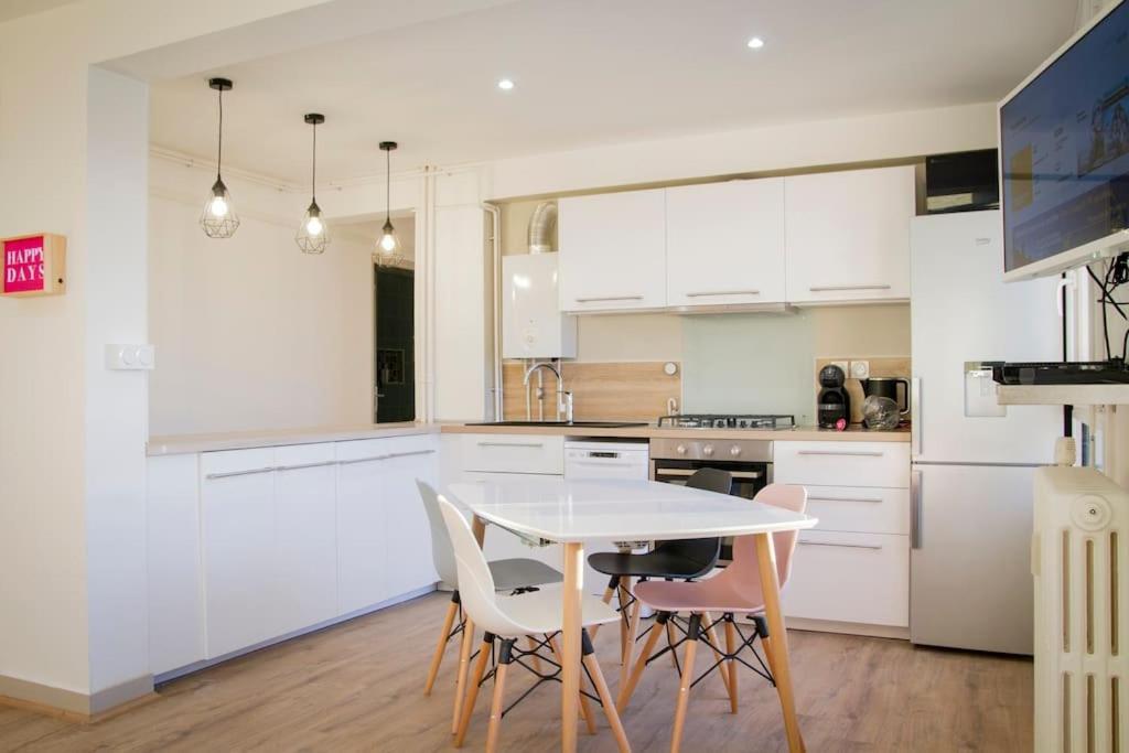 Appartement Le Happy Days -Grand T4 Convivial à Dijon Extérieur photo